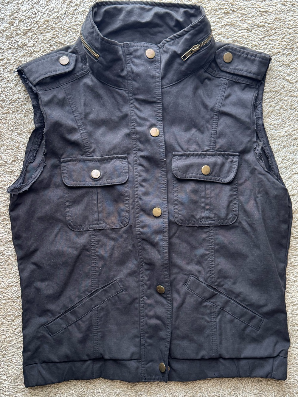 Forever 21 Black Utility Vest Zip Collar Size Small
